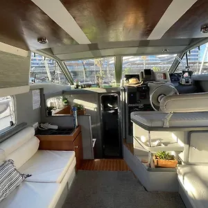  Botel The Floating Spagna